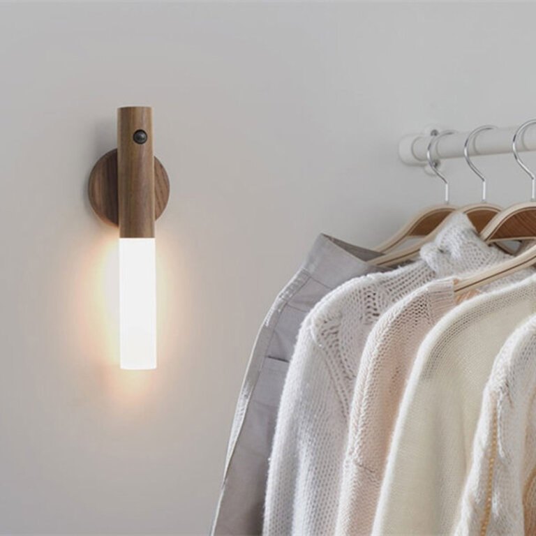 Rechargeable Wall Light, Magnetic