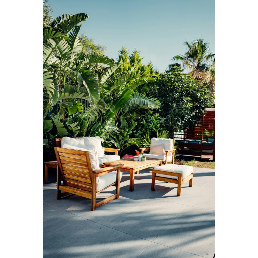 Wicker outdoor dining set