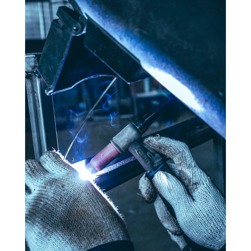 Medium frequency spot welder